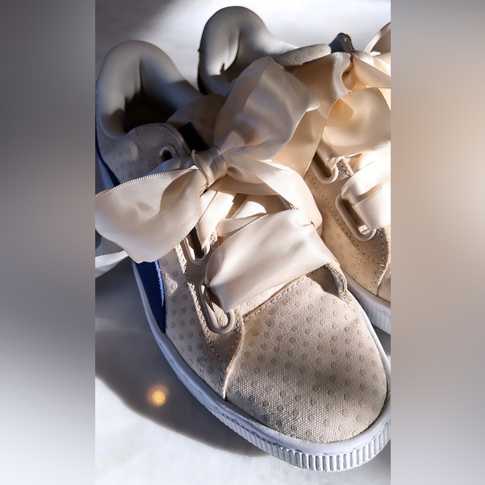 Puma Basket Heart Denim Oatmeal Twilight Blue Women’s Shoes - Picture 4 of 17